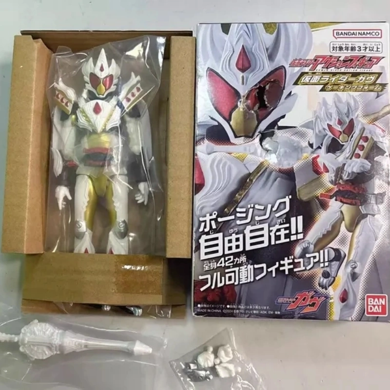 バンダイ仮面ライダーデラックス超可動アクションフィギュア ゲ - Cosplay Prop Building のレビューと価格