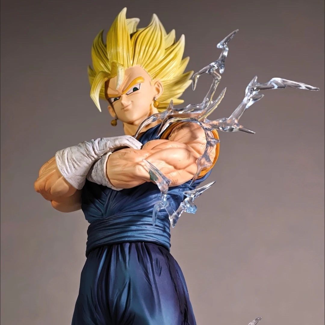 アニメ戦士アクションフィギュアセット交換可能なヘッドパーツP - Cosplay Prop Display のレビューと価格